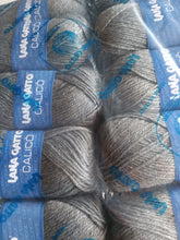 Carica l'immagine nel visualizzatore di Gallery, Misto lana Calicò della Gatto in gomitoli, confezione da 500g.