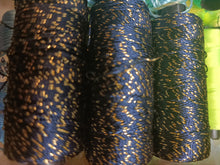 Carica l'immagine nel visualizzatore di Gallery, Rocchetto di rayon puro, 25g.