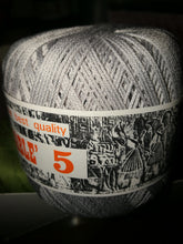 Carica l'immagine nel visualizzatore di Gallery, Puro cotone ISPE n5 gomitolo da 50 g.