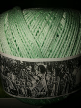 Carica l'immagine nel visualizzatore di Gallery, Puro cotone ISPE n5 gomitolo da 50 g.