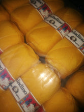 Carica l'immagine nel visualizzatore di Gallery, Aladino misto lana a gomitoli, confezione da 500g.