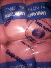 Carica l'immagine nel visualizzatore di Gallery, Aladino misto lana a gomitoli, confezione da 500g.