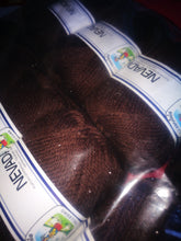 Carica l'immagine nel visualizzatore di Gallery, Misto lana Nevada della Cervinia, ferri 4, 125 m a gomitolo. Confezione da 500g.