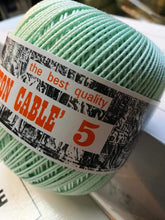 Carica l'immagine nel visualizzatore di Gallery, Puro cotone ISPE n5 gomitolo da 50 g.