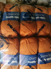 Carica l'immagine nel visualizzatore di Gallery, Aladino misto lana a gomitoli, confezione da 500g.