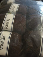 Carica l'immagine nel visualizzatore di Gallery, Misto lana Nevada della Cervinia, ferri 4, 125 m a gomitolo. Confezione da 500g.