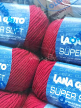 Carica l'immagine nel visualizzatore di Gallery, Pura lana Super Soft Gatto, confezione da 500g.