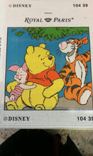 Carica l'immagine nel visualizzatore di Gallery, Tela per mezzo punto, Cucirini, Anchor, serie Disney, 100g.