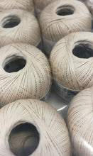 Carica l'immagine nel visualizzatore di Gallery, Puro cotone ISPE n5 gomitolo da 50 g.