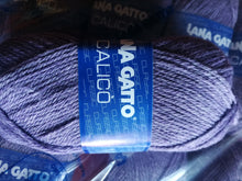 Carica l'immagine nel visualizzatore di Gallery, Misto lana Calicò della Gatto in gomitoli, confezione da 500g.