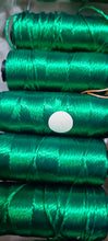 Carica l'immagine nel visualizzatore di Gallery, Rocchetto di rayon puro, 25g.
