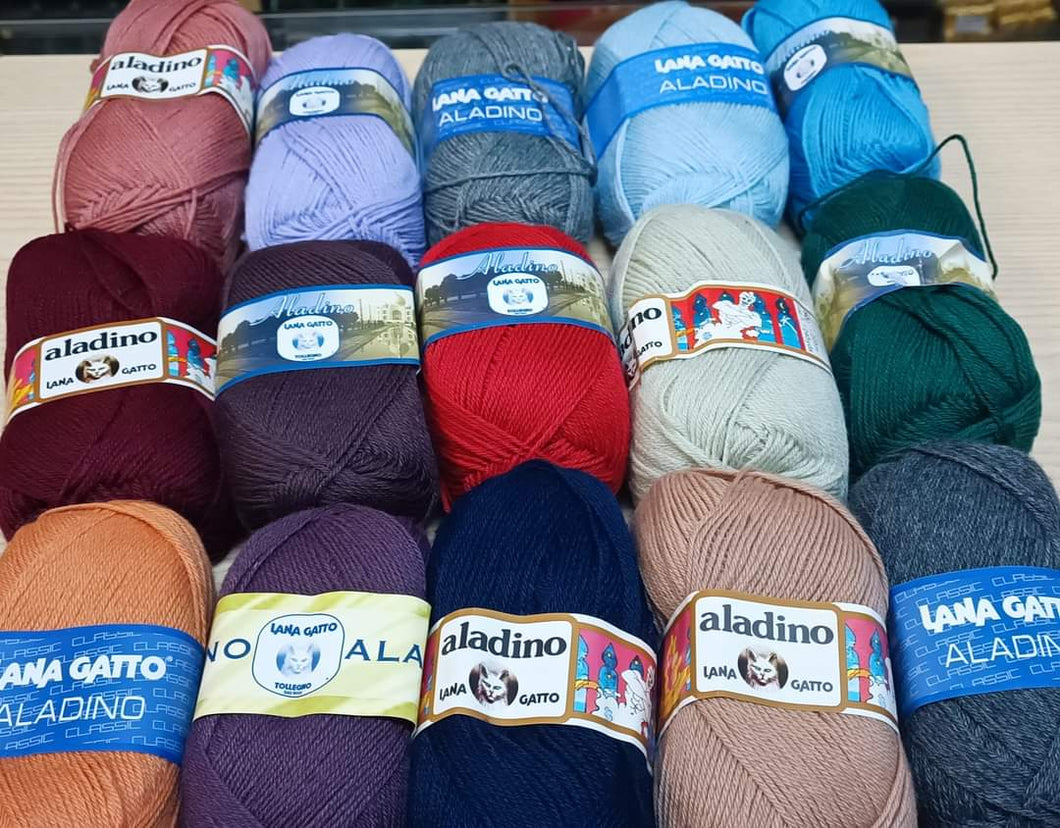 Super offerta di misto lana Aladino Gatto in mix di dieci gomitoli, 50 –  Pianeta Filati