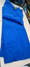 Carica l&#39;immagine nel visualizzatore di Gallery, Pantalone donna di velluto vintage, a zampa di elefante, colore azzurro, taglia 46. 600 g.
