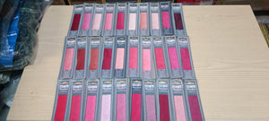 Una selezione di tonalità di rosa. 30 matassine da 100m di puro cotone Madeira. 100g.