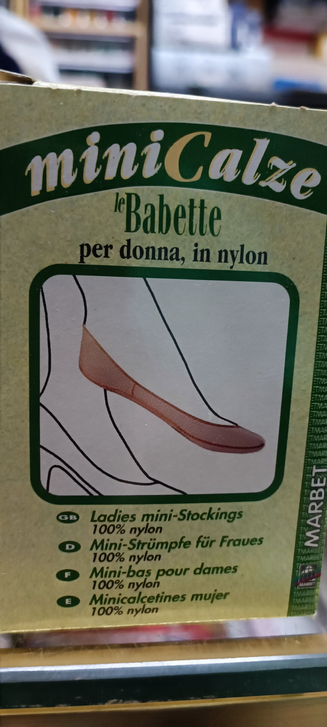 Babette nudo Skin in nylon, sette paia(3 paia 39/40 e quattro paia 40/41). 100 g.