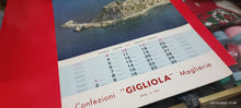 Carica l&#39;immagine nel visualizzatore di Gallery, Calendario pubblicitario Gigliola Confezioni, del 1971. 200g.
