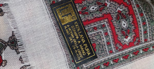 Foulard 100% pura lana, stampato a mano, cm 97x cm97.200g.