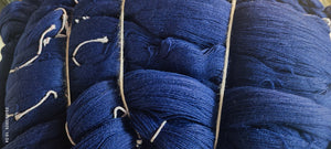 Matasse di bicomponent lana Gatto bluette. 3 kg.