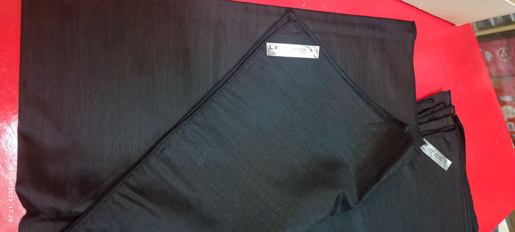 Foulard vintage nero misto lana e nylon. 100g.