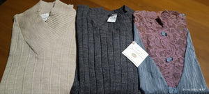 Tre body, Liabel e Luca, due in maglina sotto giacca e uno in lycra e pizzo. Taglia 3. 600g.