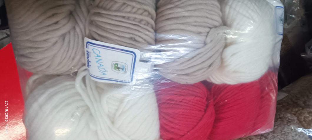 Canada Cervinia favoloso filato italiano  misto lanain mix di colori in foto per realizzare cappelli, sciarpe e tanto altro, facile da lavorare non ferri 8. . 1kg