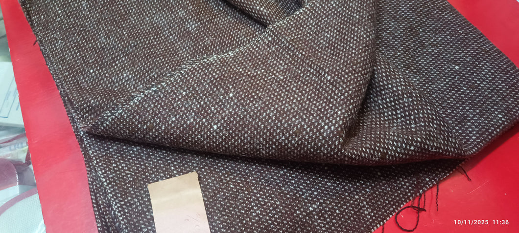 Taglio di stoffa in lana, lunghezza 1,80 m e altezza 1,60m. 800 g.