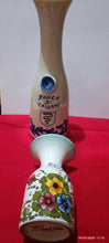 Carica l'immagine nel visualizzatore di Gallery, Vintage anni sessanta. Due caraffe per vino in ceramica pregiata. 800g.
