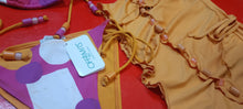 Carica l'immagine nel visualizzatore di Gallery, Parah OffLimits bikini fantasia con paillettes con gonnellino copricostume. Elegante e pratico completo da spiaggia. Taglia 44. Prezzo scontato. 500g.
