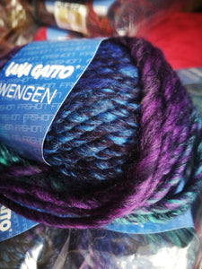 Misto lana(53%) filato moda fantasia Wenghen, confezione da 500g..
