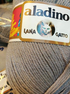 Offerta super, due confezioni di Aladino, misto lana tortora chiaro, 1kg.