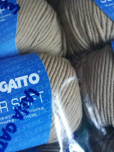 Pura lana Super Soft Gatto, confezione da 500g.