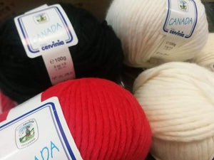 Misto lana Canada Cervinia in mix and match di colori, bianco(4), rosso(3) e nero(9). 1,6kg.