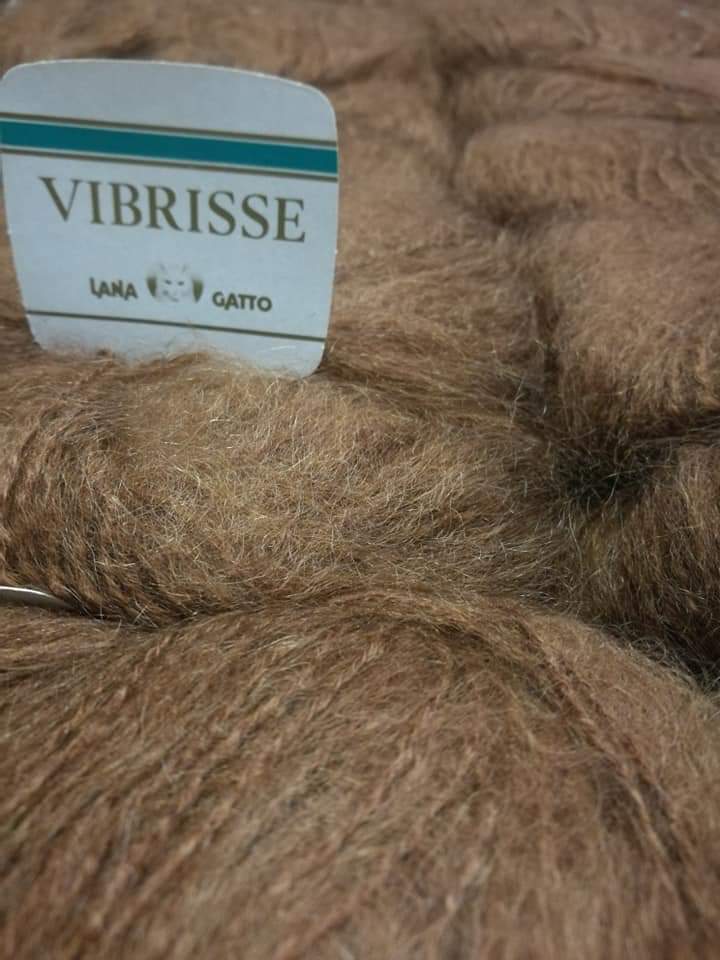 Lana e mohair Vibrisse Gatto. Gomitoli da 50g. Confezione da 500g.