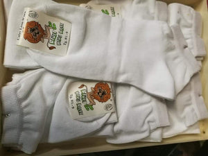 Otto paia di calzini bianchi 8,5 - 9. 400g.