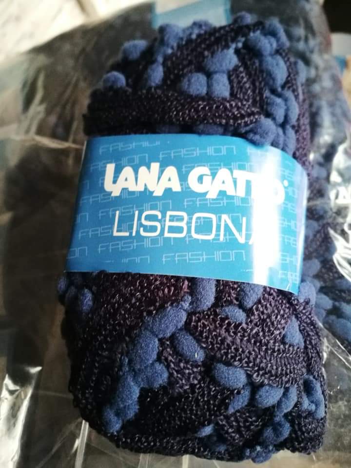 Lisbona Lana Gatto, acrilico e nylon per eleganti sciarpe, bordure e tanto altro.500g.