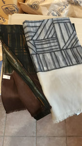 Due sciarpe vintage lana e seta, 70x140. 300g.