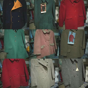 Stock di 10 cappotti vintage bimbo e bimba, colori e taglie assortiti, 10kg.