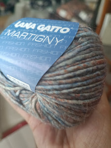 Martigny, filato moda fantasia Gatto, misto lana. 500g..