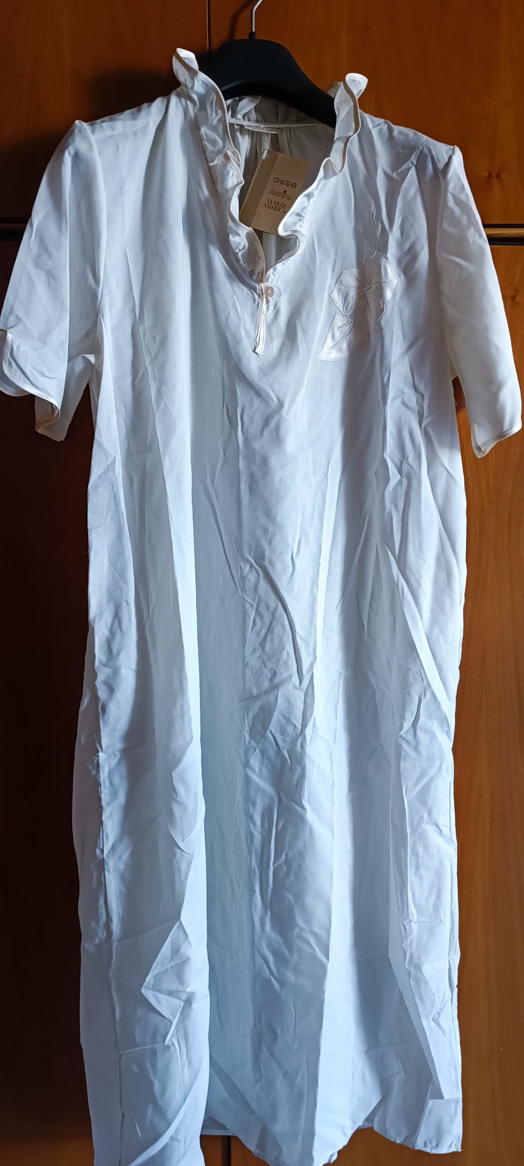 Camicia da notte vintage Cinzia, taglia 4, colore crema. 300g.
